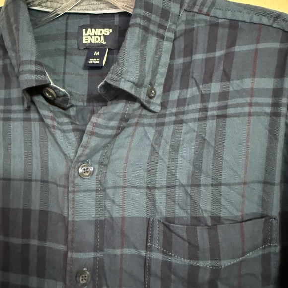 Lands End M Flannel Shirt Blue White Plaid Casual Camping Outdoors Button Down - Picture 2 of 4